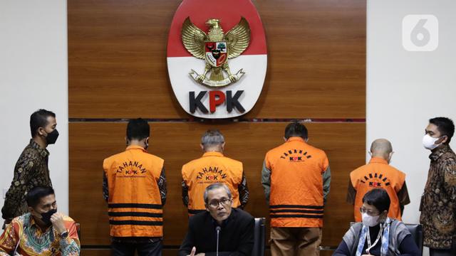 KPK Tahan Mantan Wali Kota Yogyakarta Haryadi Suyuti