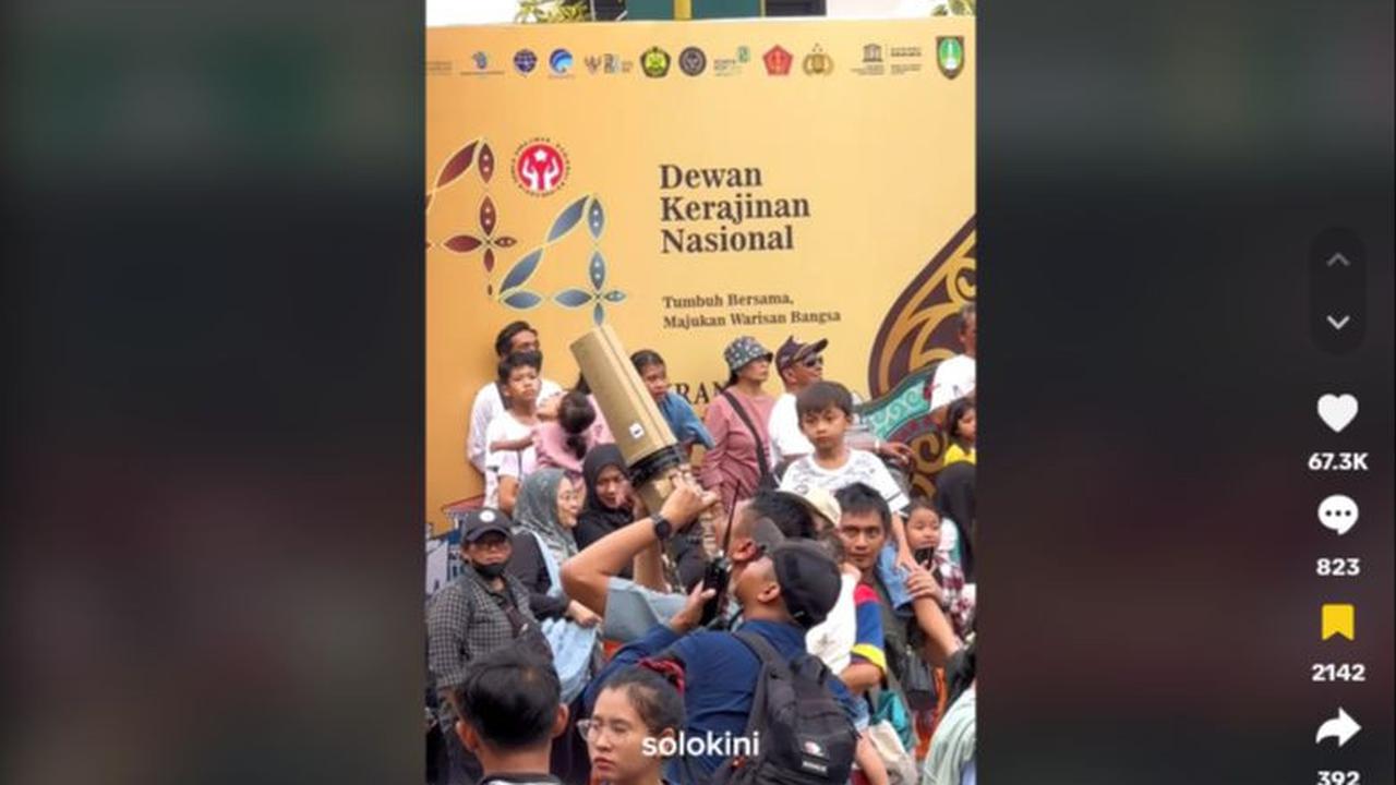 Aksi sangar paspampres ini terjadi ketika acara tengah berlangsung. <br>
