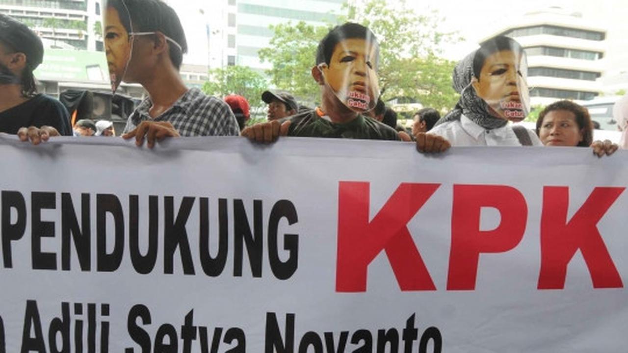 Demo kecam Setya Novanto terkait pencatutan nama Jokowi