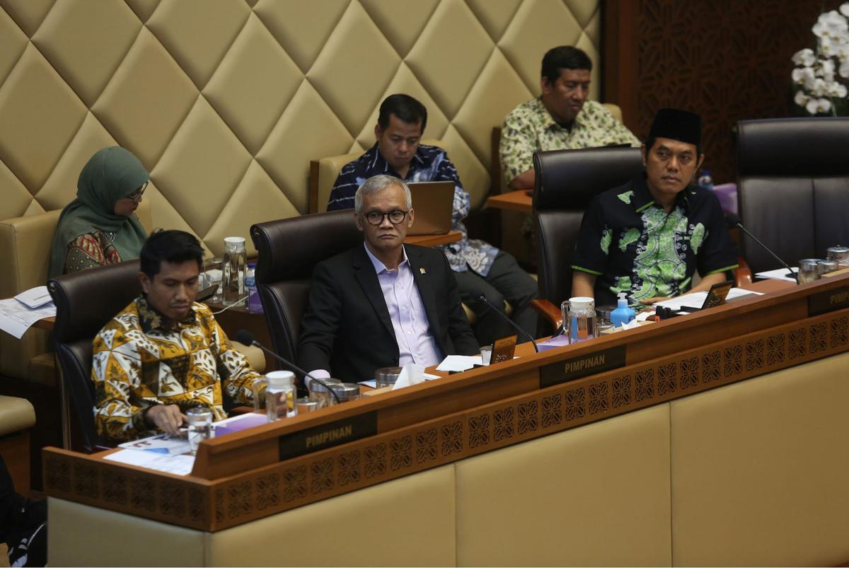 Komisi II DPR gelar rapat dengar pendapat (RDP) dengan PJ Gubernur terkait Pilkada 2024