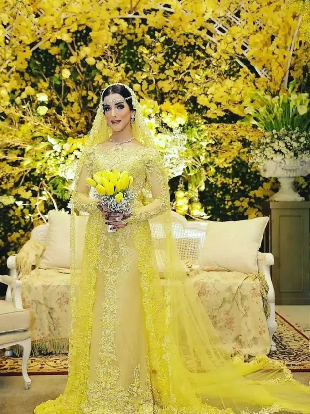 Gaun pengantin Tasya Farasya (Instagram/love_ivangunawan)