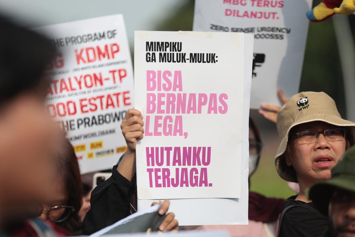 Soroti Karhutla di Kalimantan, Mahasiswa Desak Prabowo Bertanggung Jawab