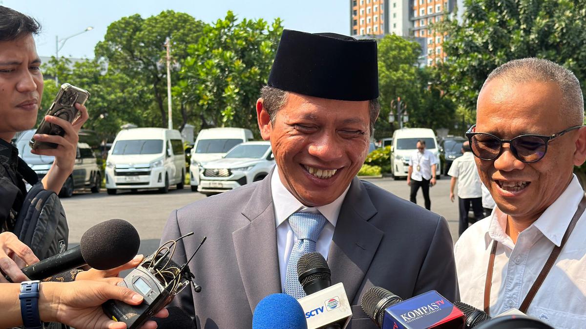 Hanif Faisol: doktor kehutanan UNLAM-Brawijaya, kini Wamenko Pangan.
Lihat profilnya: