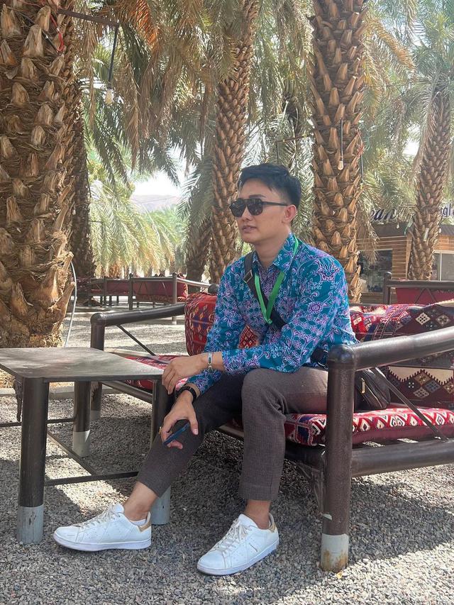 6 Artis Tanah Air Tunaikan Ibadah Haji 2023, Sahrul Gunawan Bareng Dine Mutiara