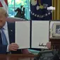 Presiden AS Donald Trump saat mengumumkan Bendera Space Force. Dok: Gedung Putih