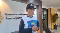 Kegiatan senam bersama dan lomba senam Gerakan Ayah Teladan Indonesia (GATI) diselenggarakan di Kementerian Kependudukan dan Pembangunan Keluarga, Jakarta Timur, pada Jumat, 15 Agustus 2025. (Foto: Adinda Retno Aryani/Liputan6.com)