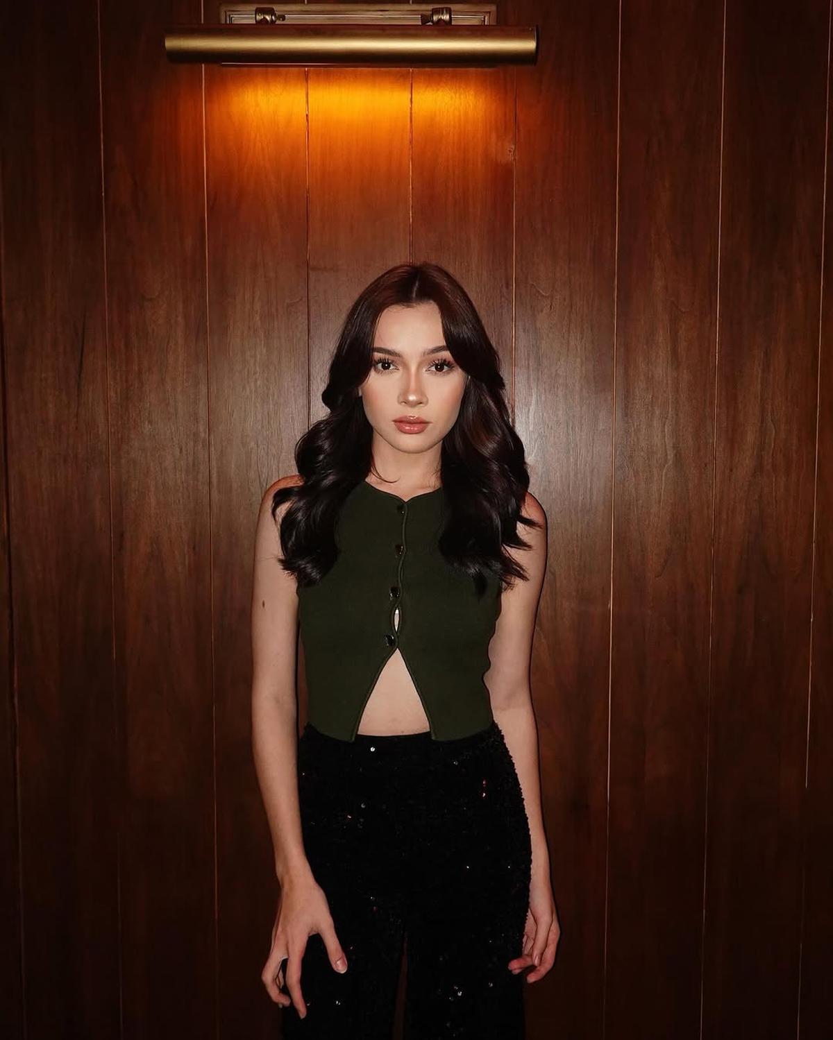 Potret Cantik Dosma Hazenbosch yang Dikabarkan Dekat dengan Rizky Nazar