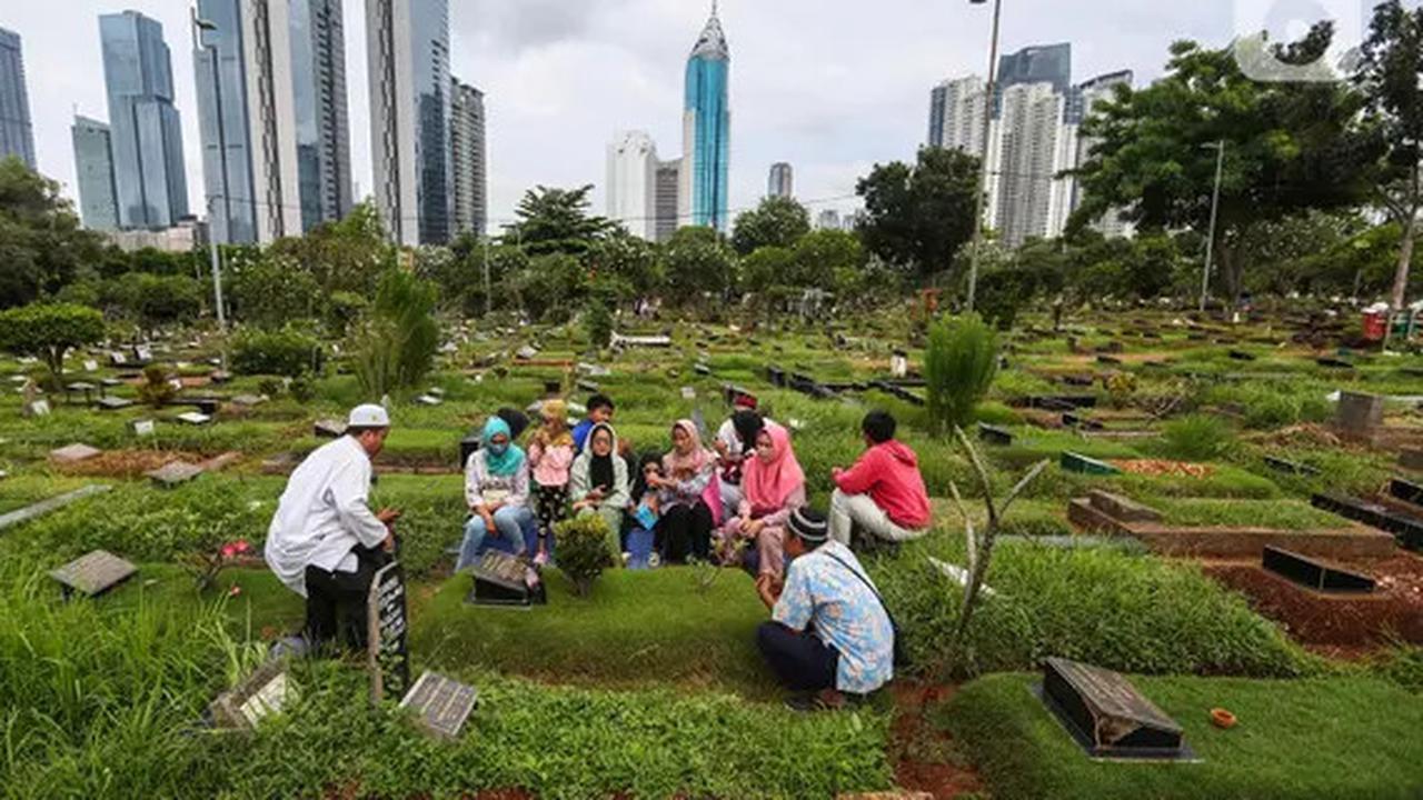 Panduan Lengkap Ziarah Kubur Sebelum Ramadan: Doa, Tata Cara, Hingga Adab yang Harus Anda Diketahui