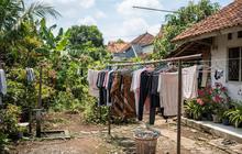 Jemuran Pakai Hanger Sering Berjatuhan? Ini Cara Menyusunnya agar Tidak Mudah Bergeser