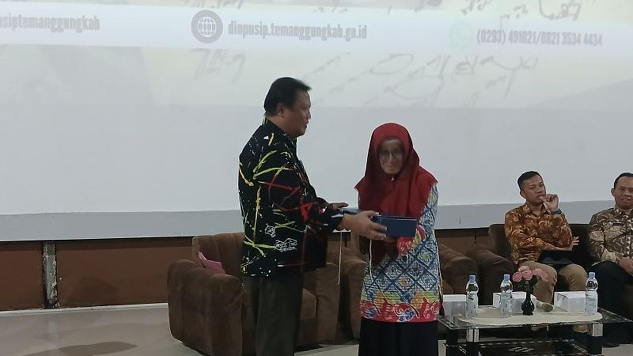Dinpusip Temanggung Ajak Warga Aktif dalam Pelaporan Naskah Kuno untuk Perlindungan dan Pelestarian
