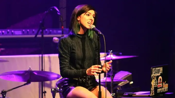[Bintang] Christina Grimmie