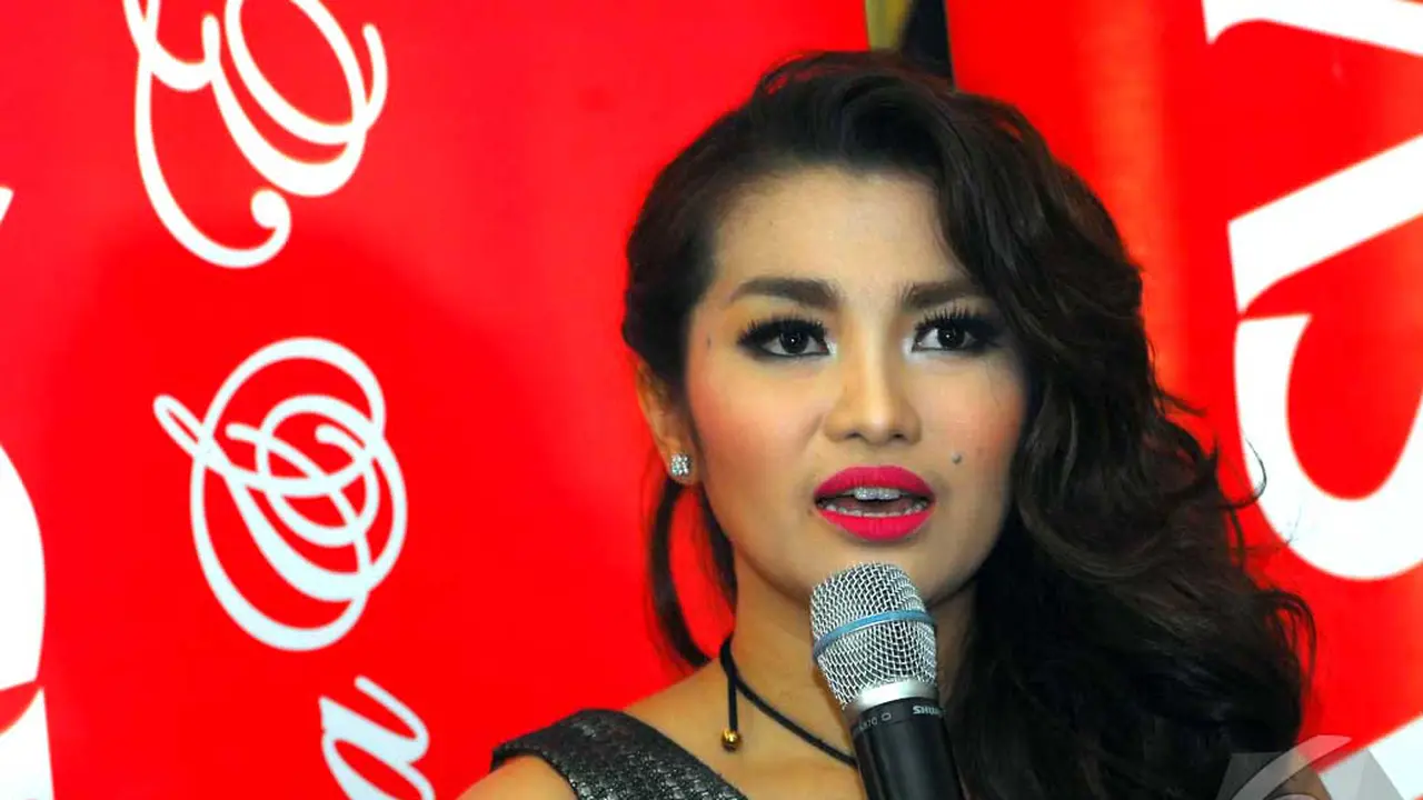 Fitri Carlina