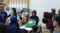 Serunya Belanja Baju Lebaran Bareng Anak-anak Mualaf Keturunan Baduy