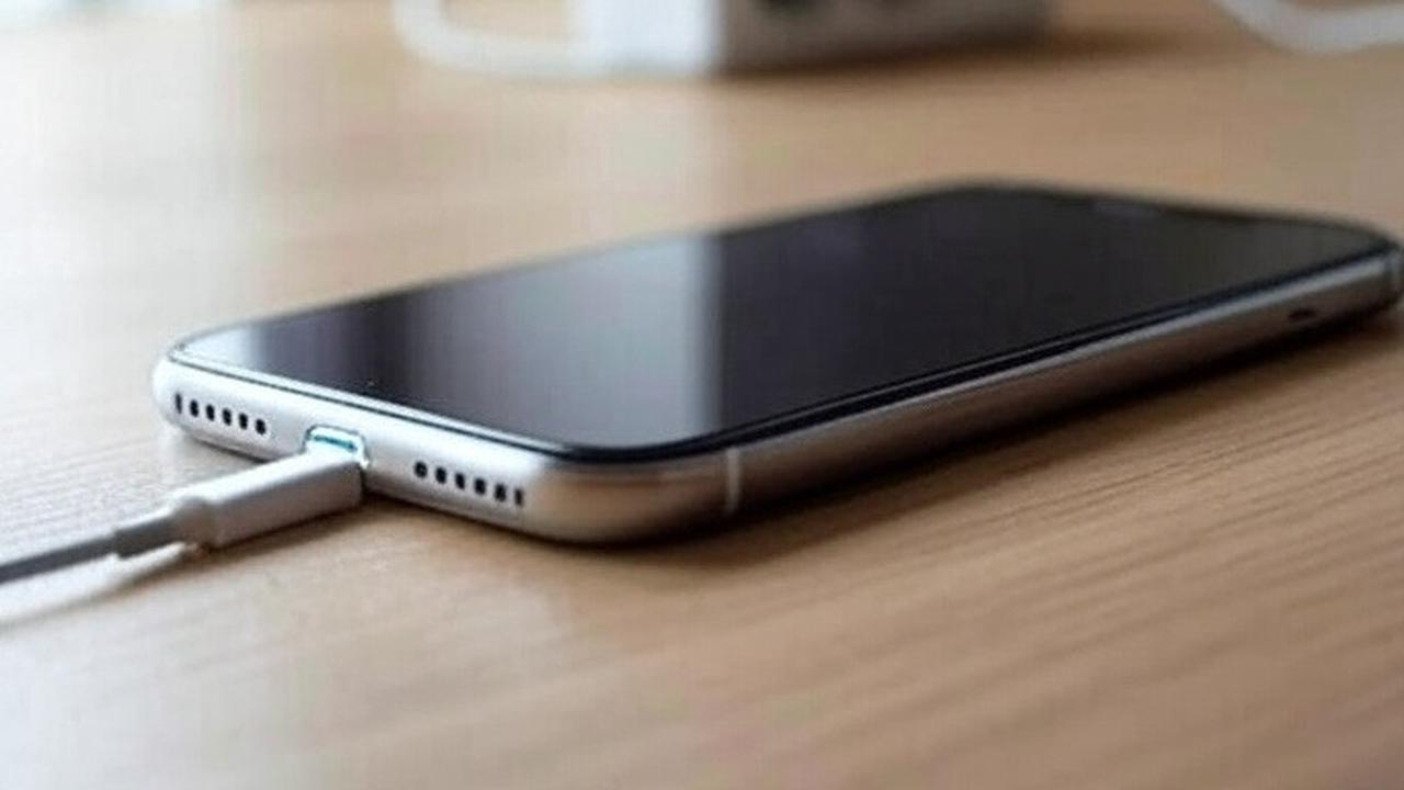 Berapa Lama Idealnya Usia Pakai Baterai HP? Tips Memperpanjang Umur Baterai