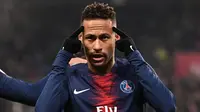 5. Neymar - PSG merogoh kocek sebanyak 222 juta euro demi mendatangkan Neymar dari Barcelona. (AFP/Anne-Christine Poujoula)