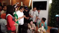 Tiap Hari, Menkop Suguhkan Jamu Buat Tamu