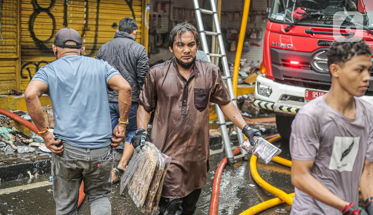 Kondisi Pasar Pagi Asemka Usai Terbakar - Foto Liputan6.com