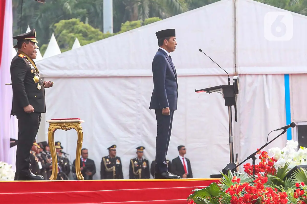 Presiden Jokowi Pimpin Upacara Puncak HUT ke-78 Bhayangkara