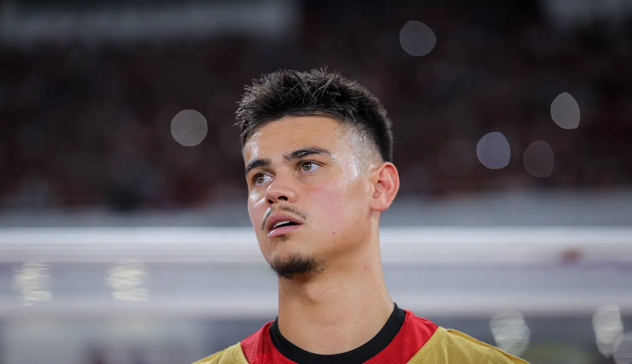 <p>Ekspresi pemain Timnas Indonesia, Mees Hilgers, saat laga melawan China dalam laga Kualifikasi Piala Dunia 2026 zona Asia di Stadion Utama Gelora Bung Karno (SUGBK), Jakarta, Kamis (5/6/2025). (Bola.com/Bagaskara Lazuardi)</p>