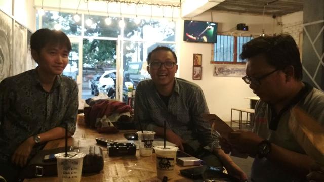 Merasakan Kebersamaan Dalam Setiap Tegukan Kopi