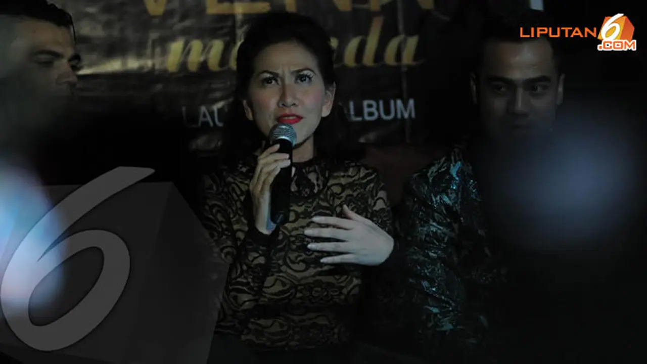 venna-melinda-galeri-8-131123b.jpg
