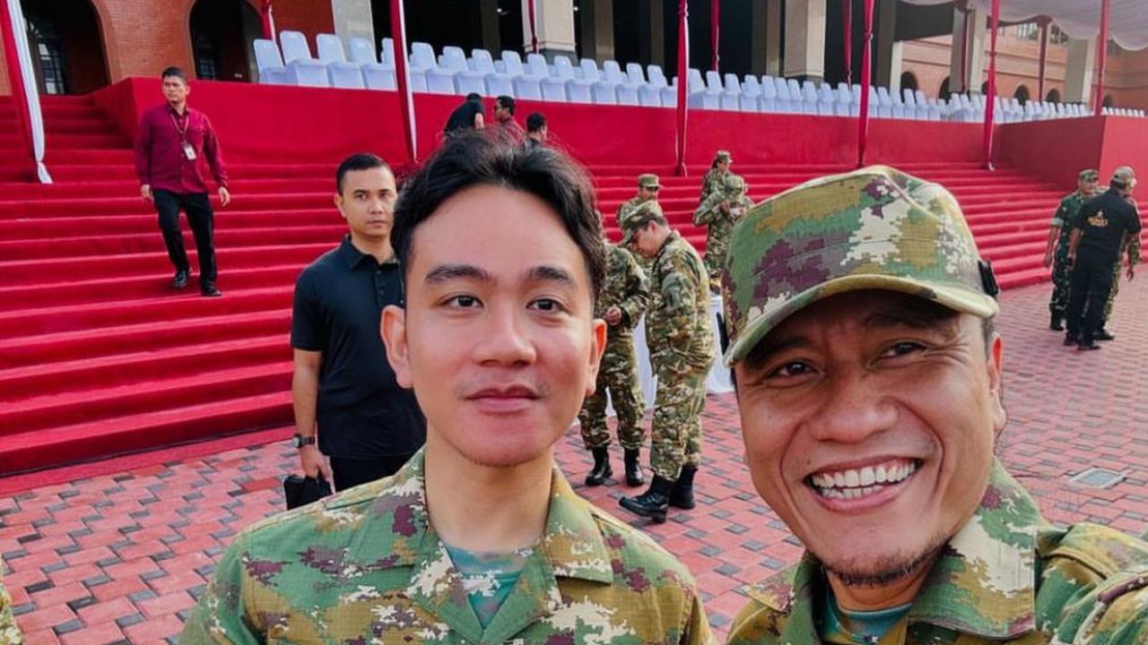 Rincian gaji dan tunangan Gus Miftah sebagai Utusan Khusus Presiden (credit: https://www.instagram.com/zitaanjani/).