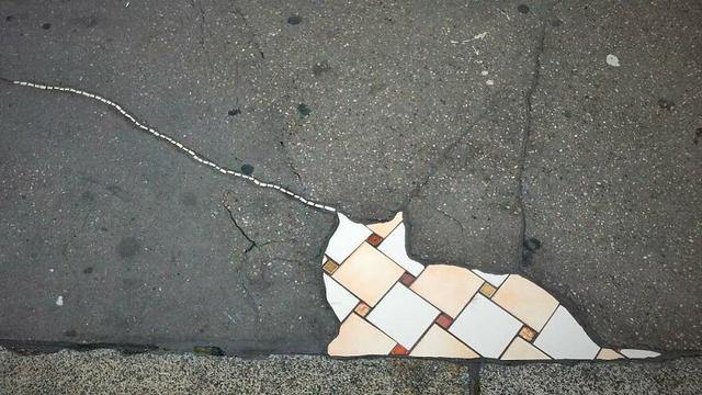 6 Karya Mozaik di Jalanan dan Dinding Berlubang Ini Kreatif, Bikin Kagum