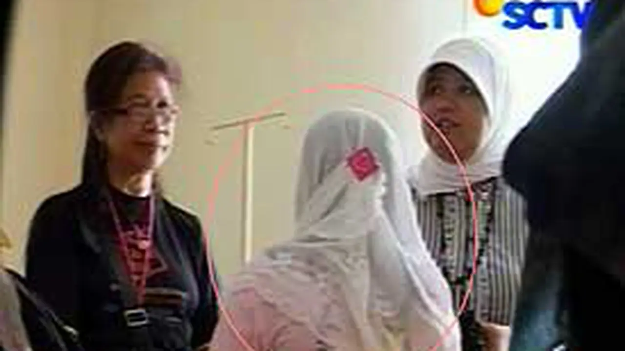 070912adgng_wanita_lapindo.jpg