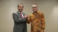 Menteri Ketenagakerjaan Hanif Dhakiri dan Menteri Sumber Manusia Malaysia, Kula Segaran.