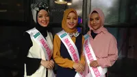 Almaas Isfadhilah, Laidatul Azura, dan Nurlela Noho, para finalis Puteri Muslimah Indonesia 2019. (Liputan6.com/Putu Elmira)
