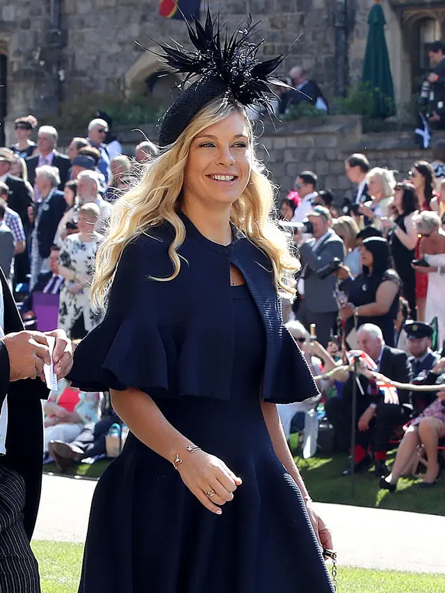 Pangeran Harry Lakukan Telepon Perpisahan Sama Mantan Sebelum Menikah, Perlukah?