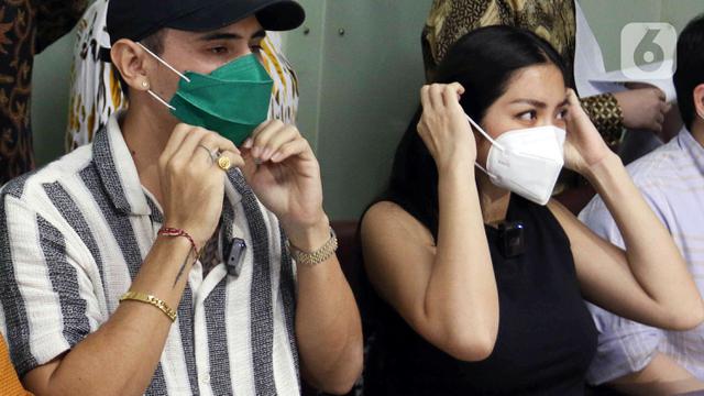 FOTO: Jessica Iskandar Beberkan Kasus Penipuan dan Penggelapan Investasi Mobil di Bali