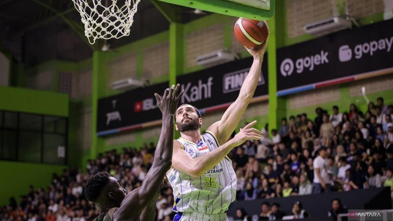 Satria Muda Menang Telak di Kandang Hangtuah, Pimpin Playoff IBL 1-0