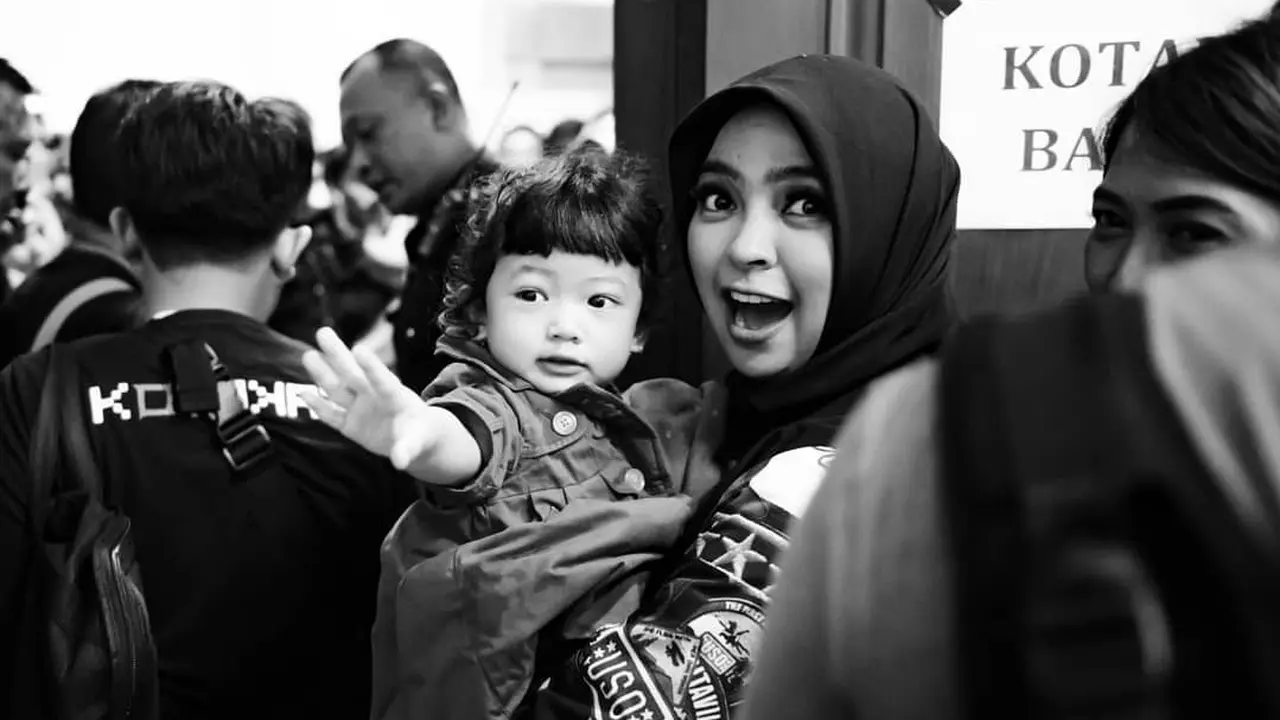 [Fimela] Tantri Kotak