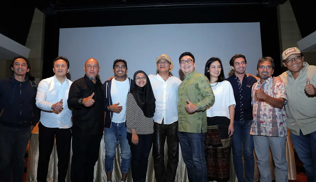 Dua film yang dibintangi Reza (My Stupid Boss dan Rudy Habibie) yang mendapat jumlah penonton lebih sejuta juga tak luput dari seleksi. Setelah melalui seleksi ketat, film itu akhirnya di coret untuk perwakilan Indonesia. (Deki Prayoga/Bintang.com)
