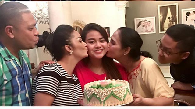 [Bintang] Aurel Hermansyah