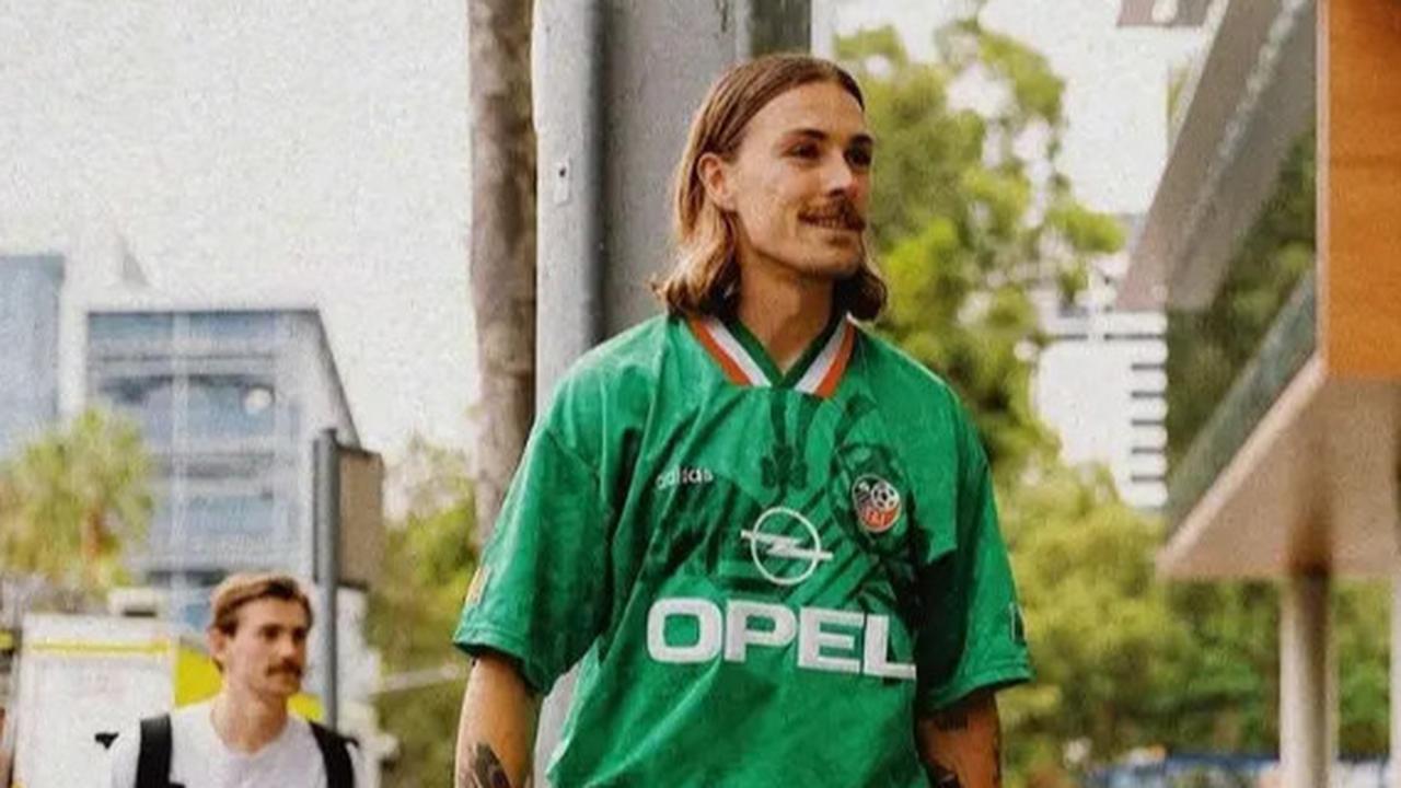 Pakai Jersey Palestina dan Dituduh Anti-Semit, Kapten Timnas Australia Penjebol Gawang Indonesia Terancam Dipecat Klub