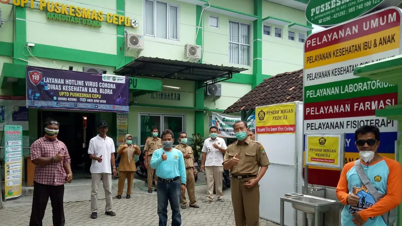 Lawan COVID-19, PPSDM Migas Donasikan Bilik Desinfektan ke Puskesmas di Cepu