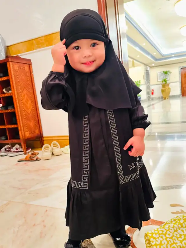 Gaya Ameena Pakai Hijab di Berbagai Acara