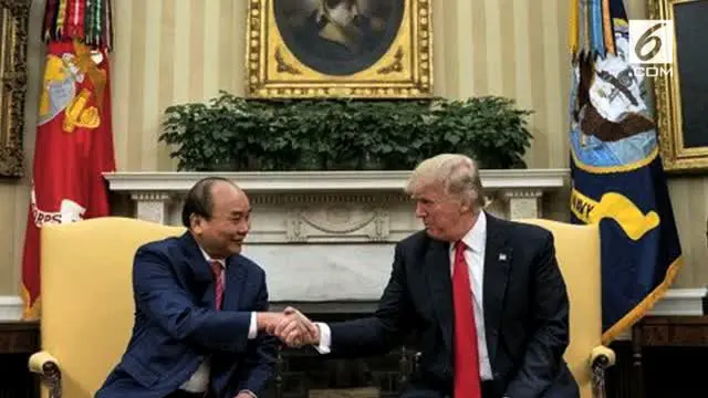 Perdana Menteri Vietnam Nguyen Xuan Phuc menjadi pemimpin Asia Tenggara pertama yang mengunjungi Presiden AS Donald Trump di Gedung Putih.