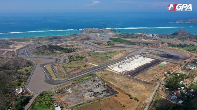 Keindahan Sirkuit Mandalika, Lombok, Nusa Tenggara Barat