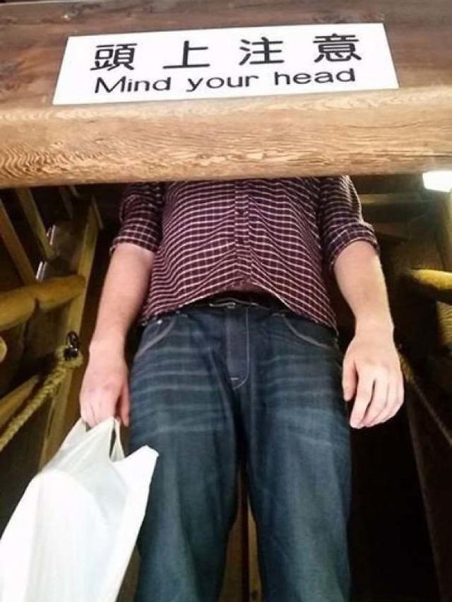 7 Bukti Bahwa Jepang Tidak Dibangun untuk Orang Tinggi