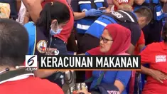 Pesta ulang tahun ke-90 Imelda Marcos diwarnai insiden keracunan makanan. Sebanyak 240 tamu dilarikan ke rumah sakit karena menderita diare dan pusing.