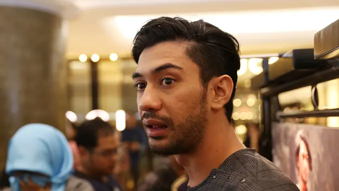 [Bintang] Reza Rahadian