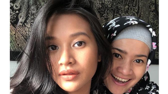Jarang Terekspos Ini 7 Potret Adira Anak Ikke Nurjanah Yang Beranjak Dewasa Hot Liputan6 Com