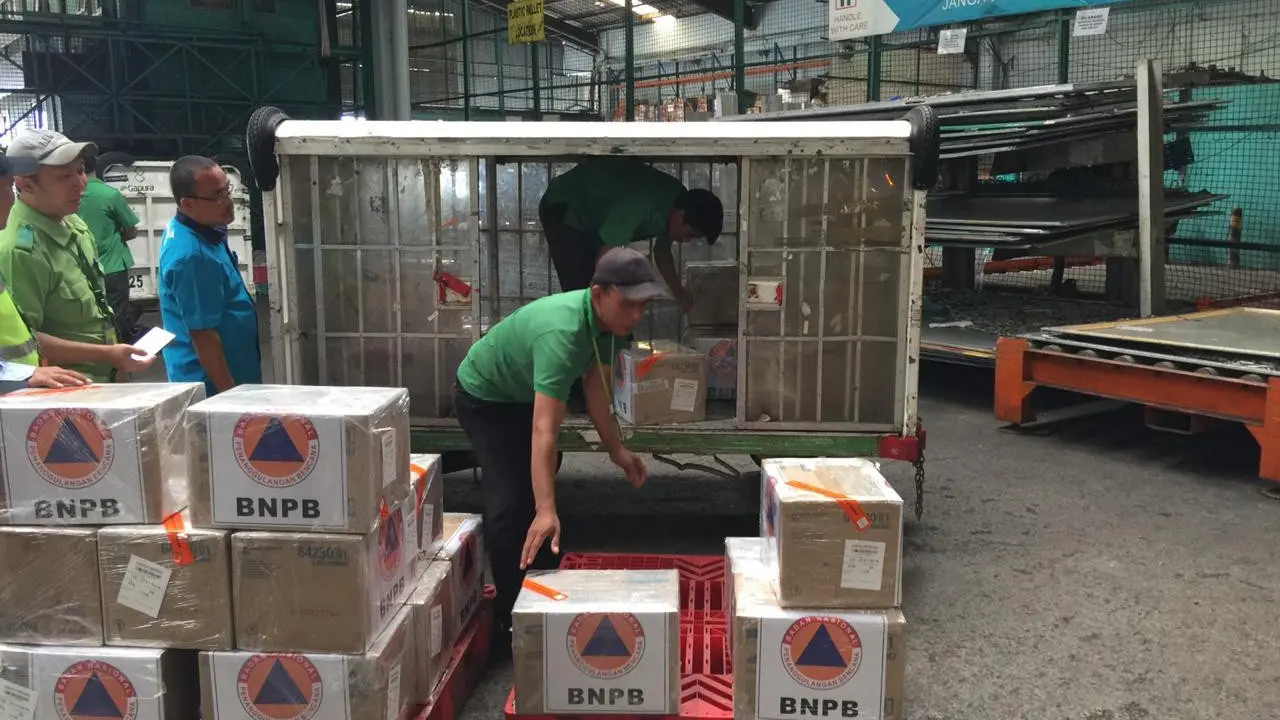 Bantuan Masker untuk WNI di China