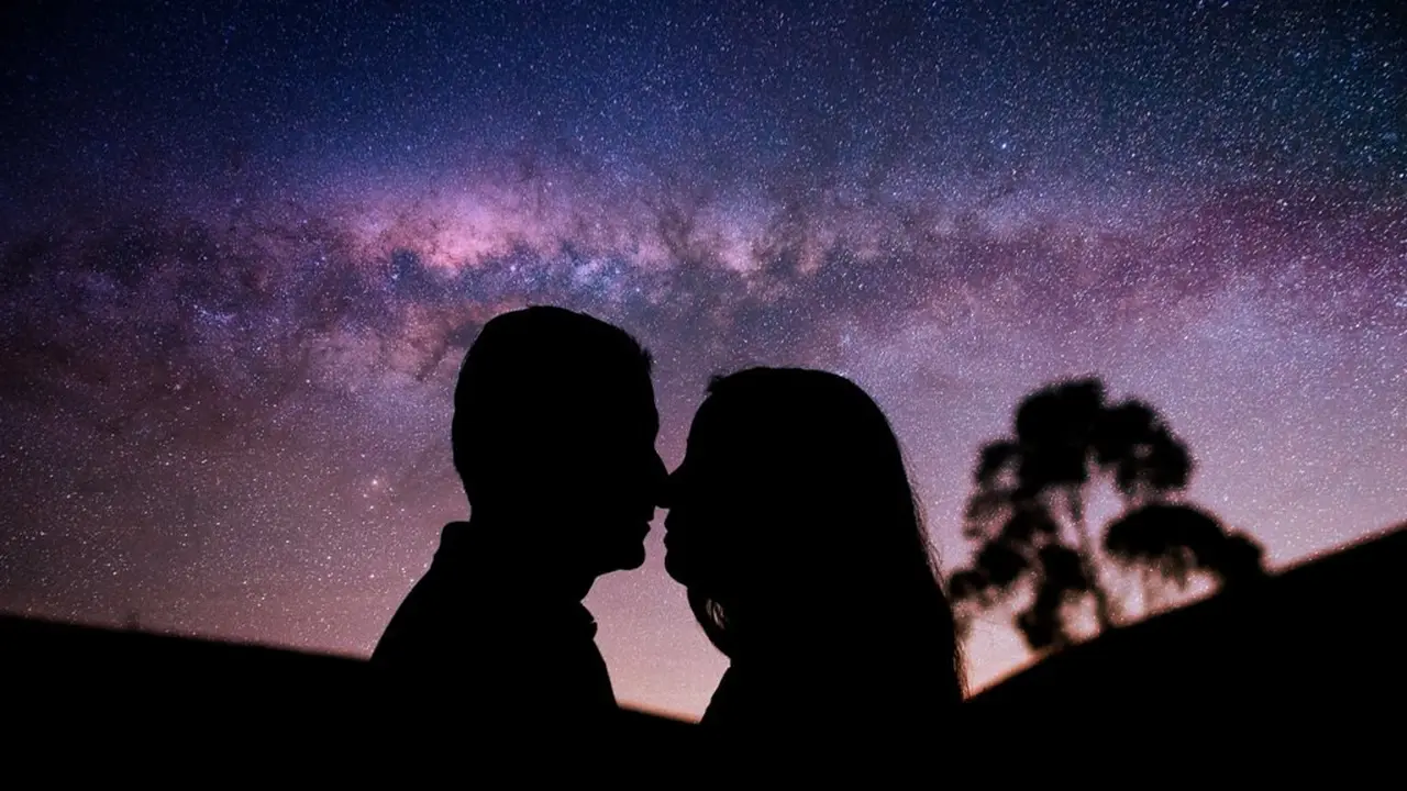Pacar Cuek karena Sibuk Bukan Berarti Nggak Sayang, Ini Buktinya
