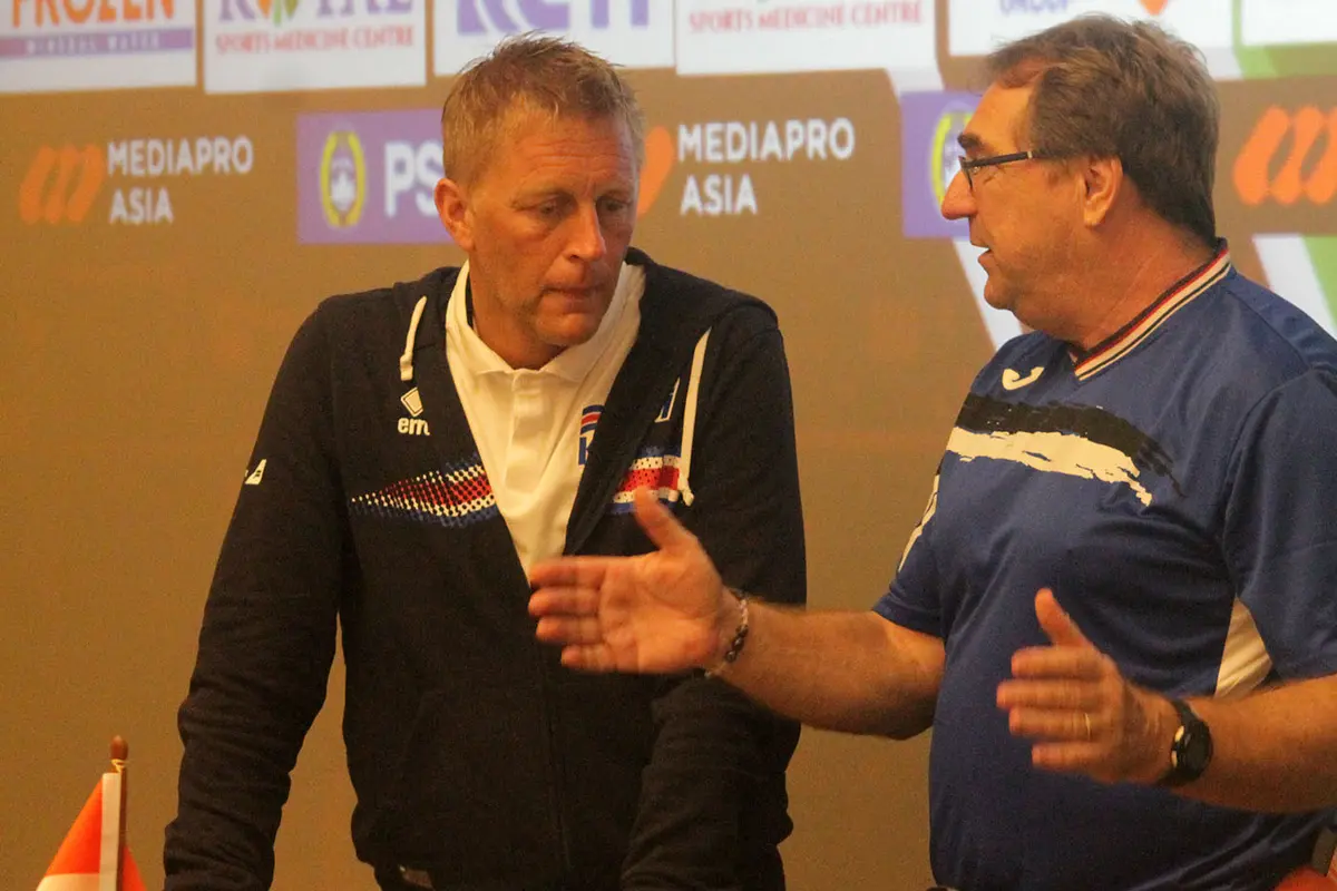 Heimir Hallgrimsson dan Robert Alberts