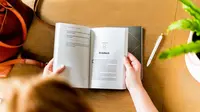 Ilustrasi Membaca Buku Credit: pexels.com/Melanie