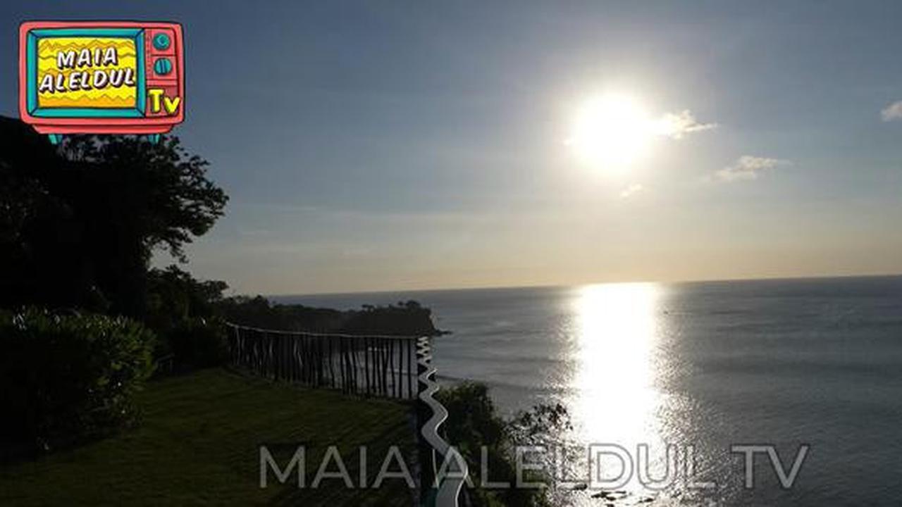 8 Potret Bagian Depan Villa Maia Estianty di Bali, Inspirasi Desain Hunian ala Resort